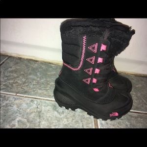 The Northface kid boots